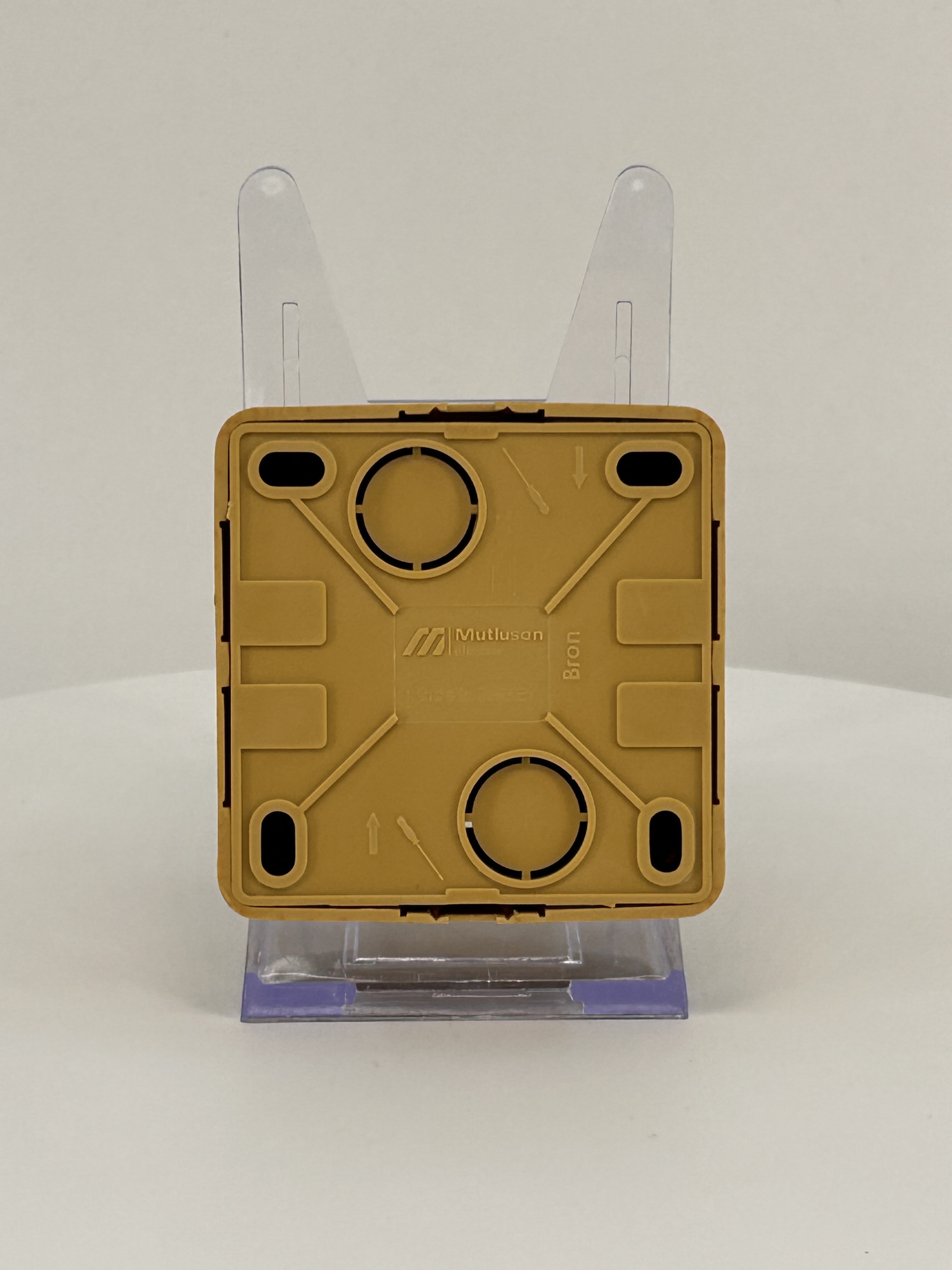 TV Enddose IP20 Aufputz Eiche Holz Optik - BRON