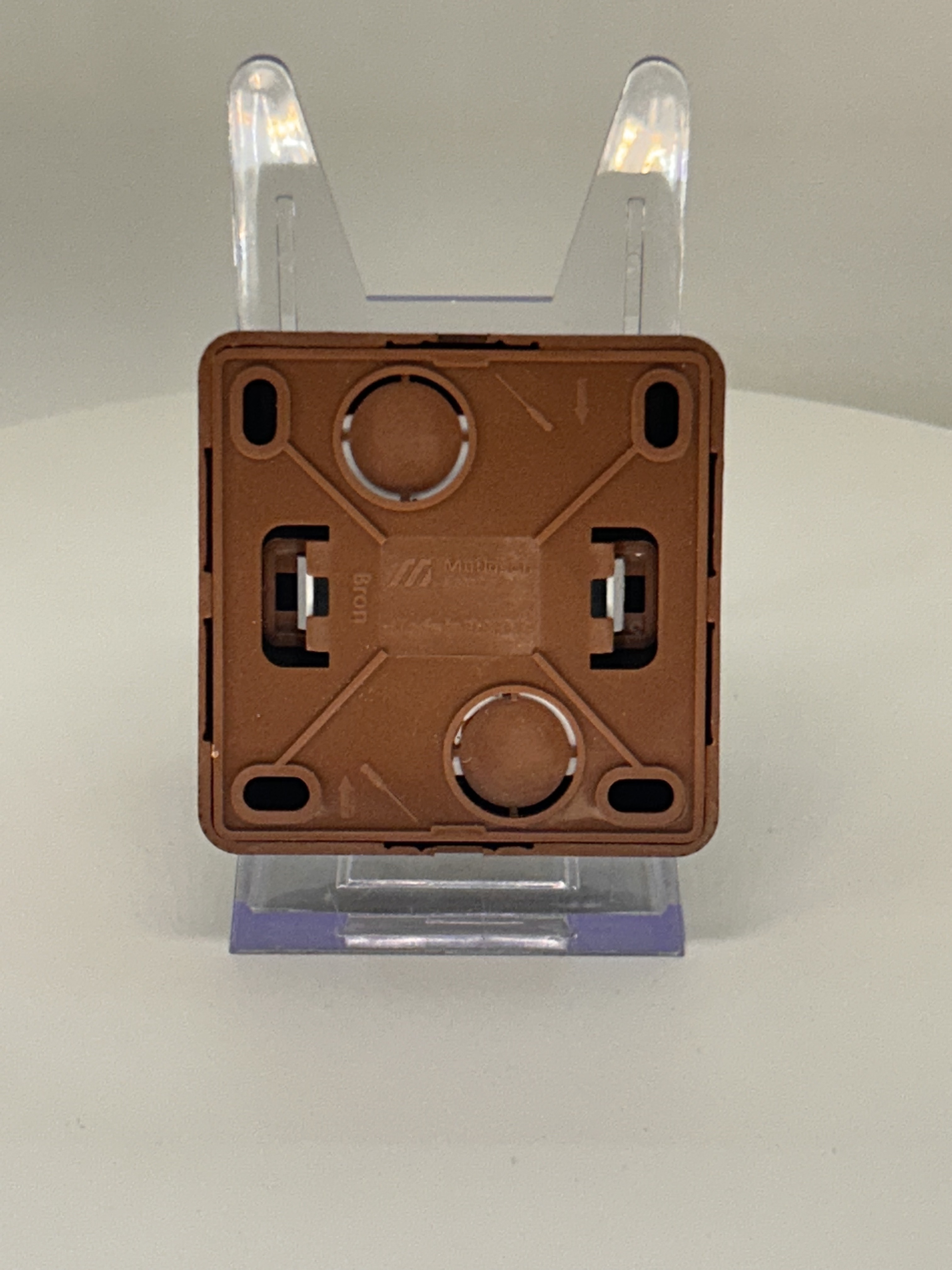 Lichttaster/ Taster Walnuss Holz Optik IP20 Aufputz -BRON Serie Lichttaster/ Taster Walnuss Holz Optik IP20 Aufputz -BRON Serie
